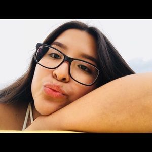 Meet your Posher, Sherlyn